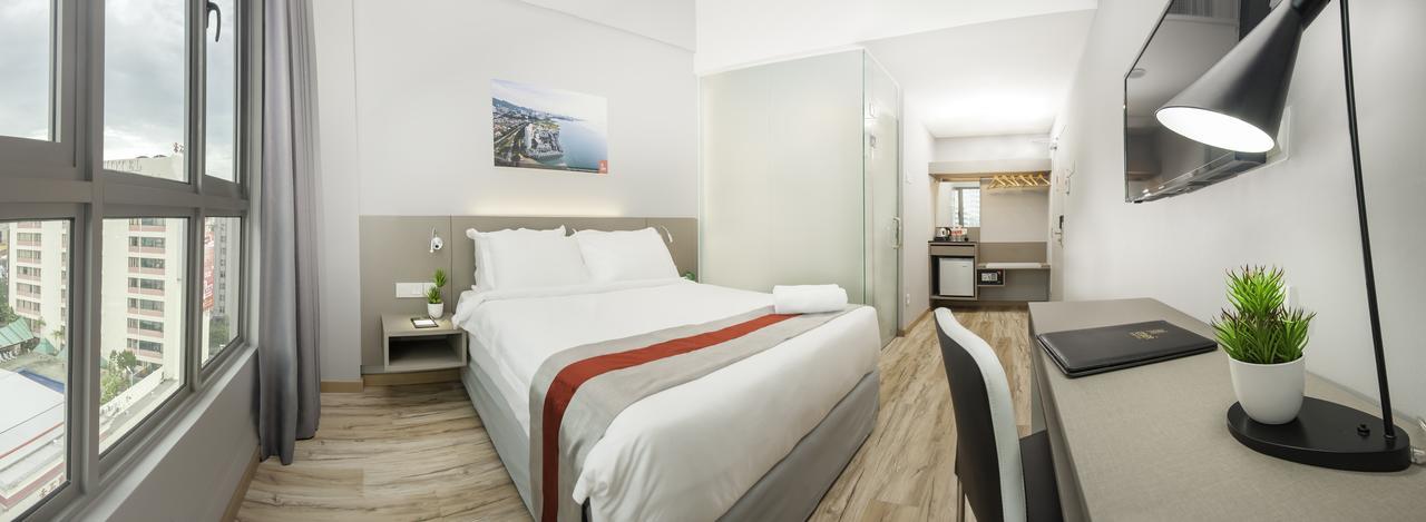 Mei Hotel 3*